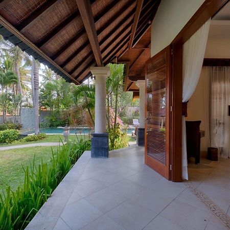 Kutus Kutus Saba Beach Villa Джокьякарта Экстерьер фото