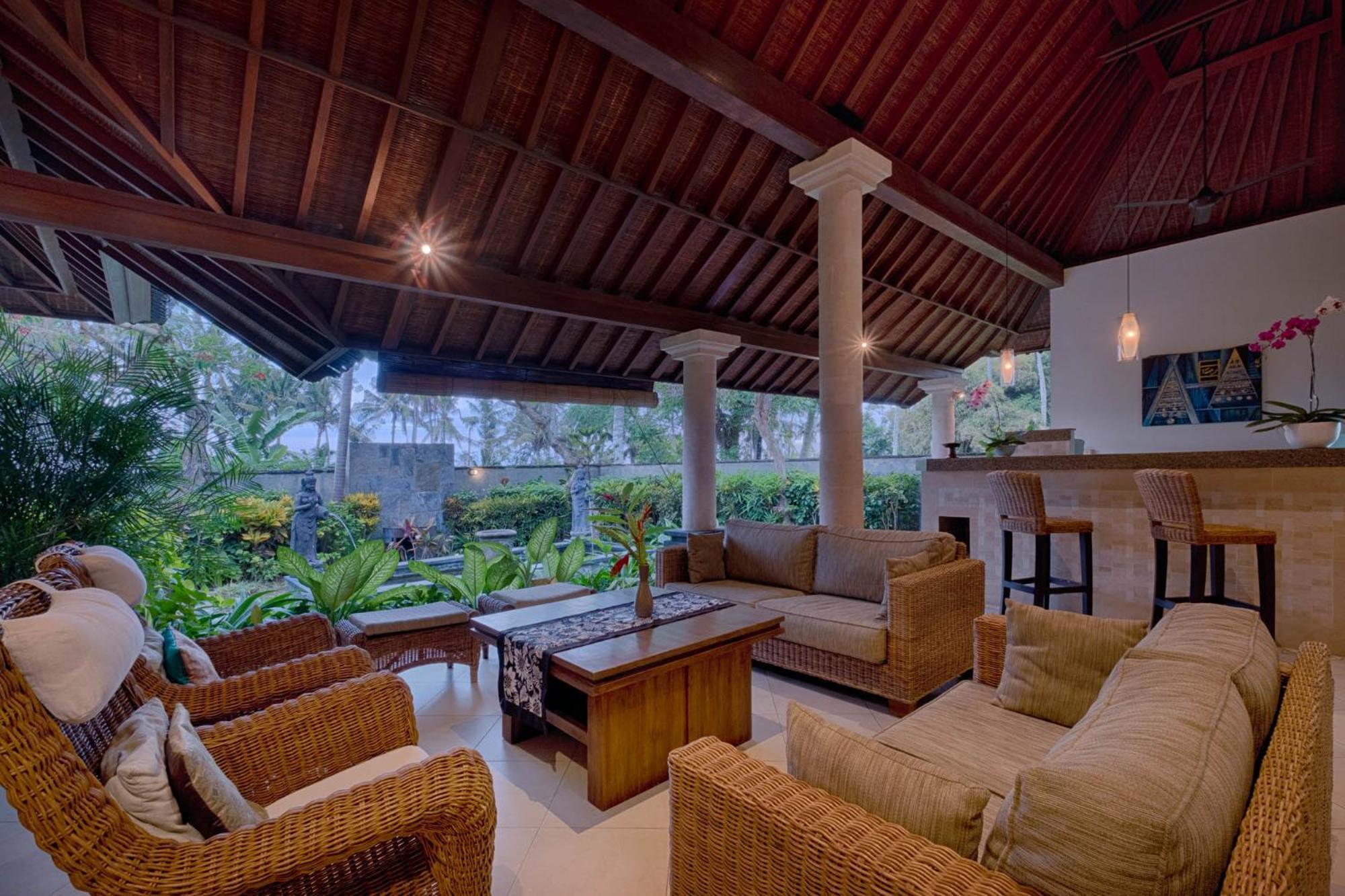 Kutus Kutus Saba Beach Villa Джокьякарта Экстерьер фото