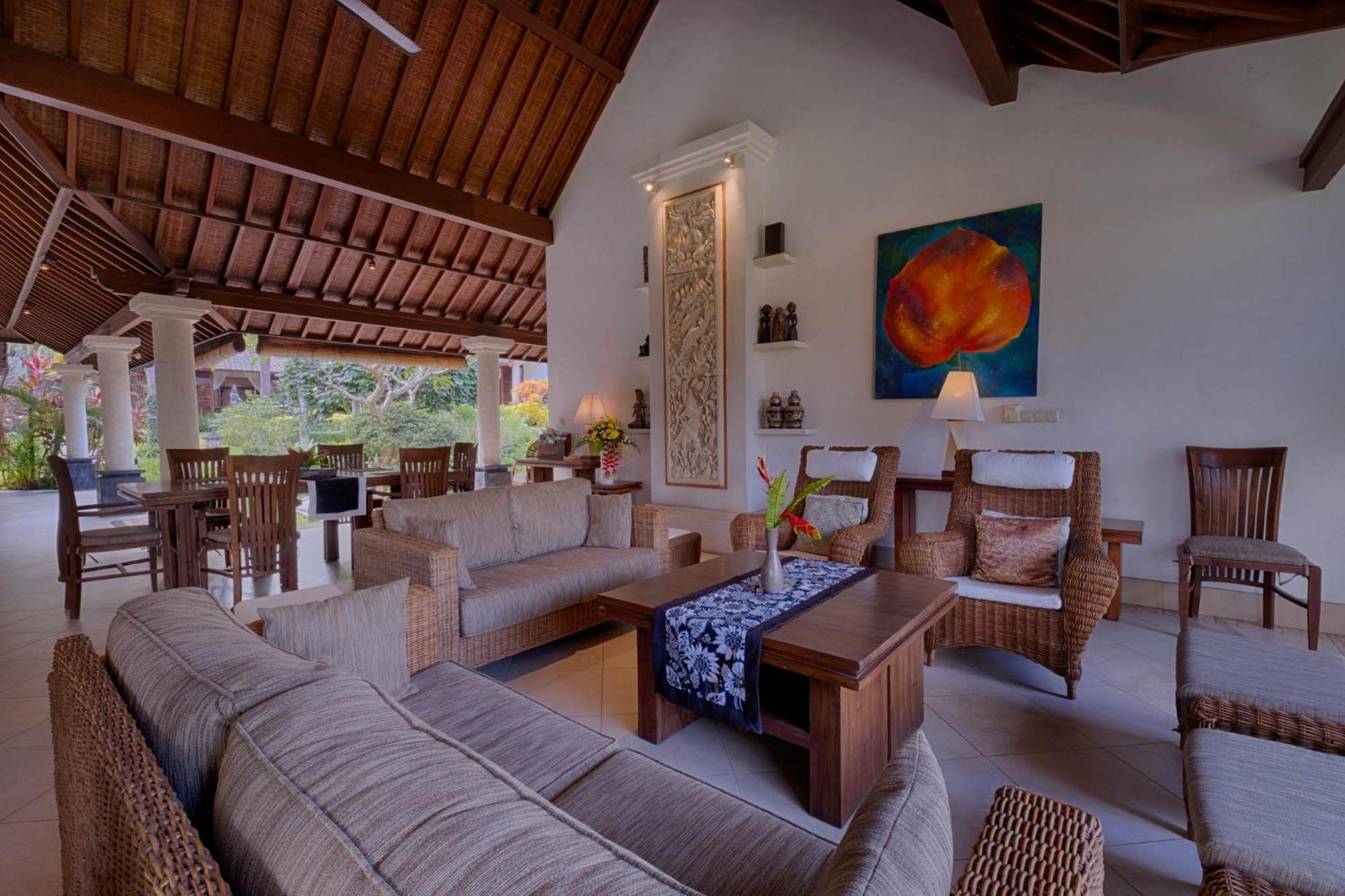 Kutus Kutus Saba Beach Villa Джокьякарта Экстерьер фото