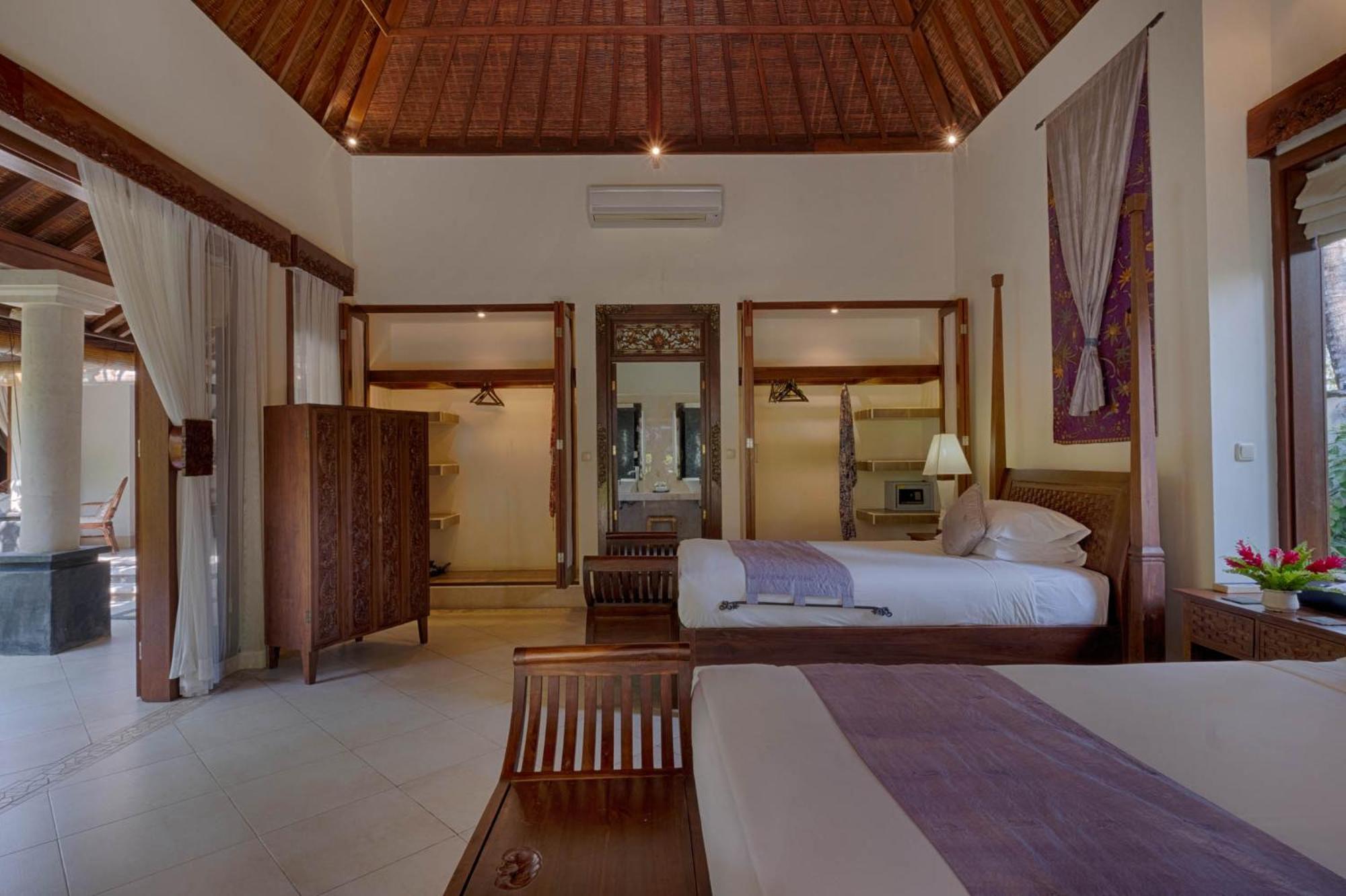 Kutus Kutus Saba Beach Villa Джокьякарта Экстерьер фото