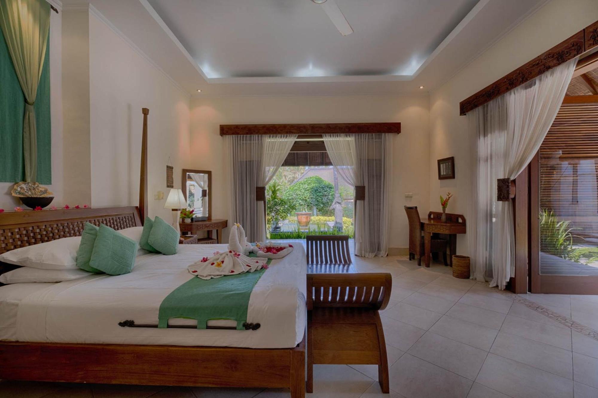 Kutus Kutus Saba Beach Villa Джокьякарта Экстерьер фото
