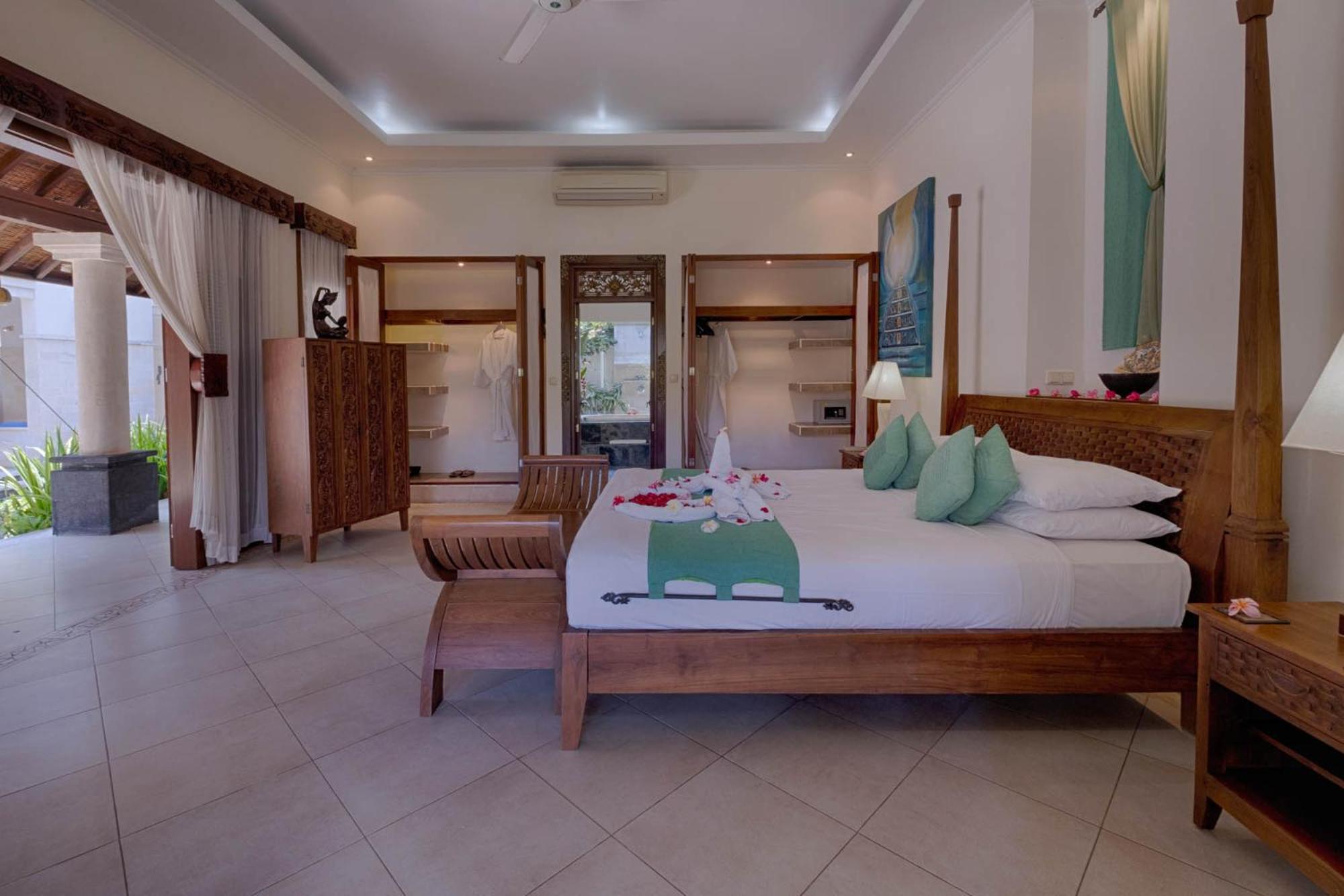 Kutus Kutus Saba Beach Villa Джокьякарта Экстерьер фото